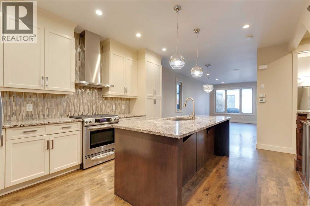 2413 36 Street Sw, Calgary, Alberta  T3E 2Z6 - Photo 9 - A2267002