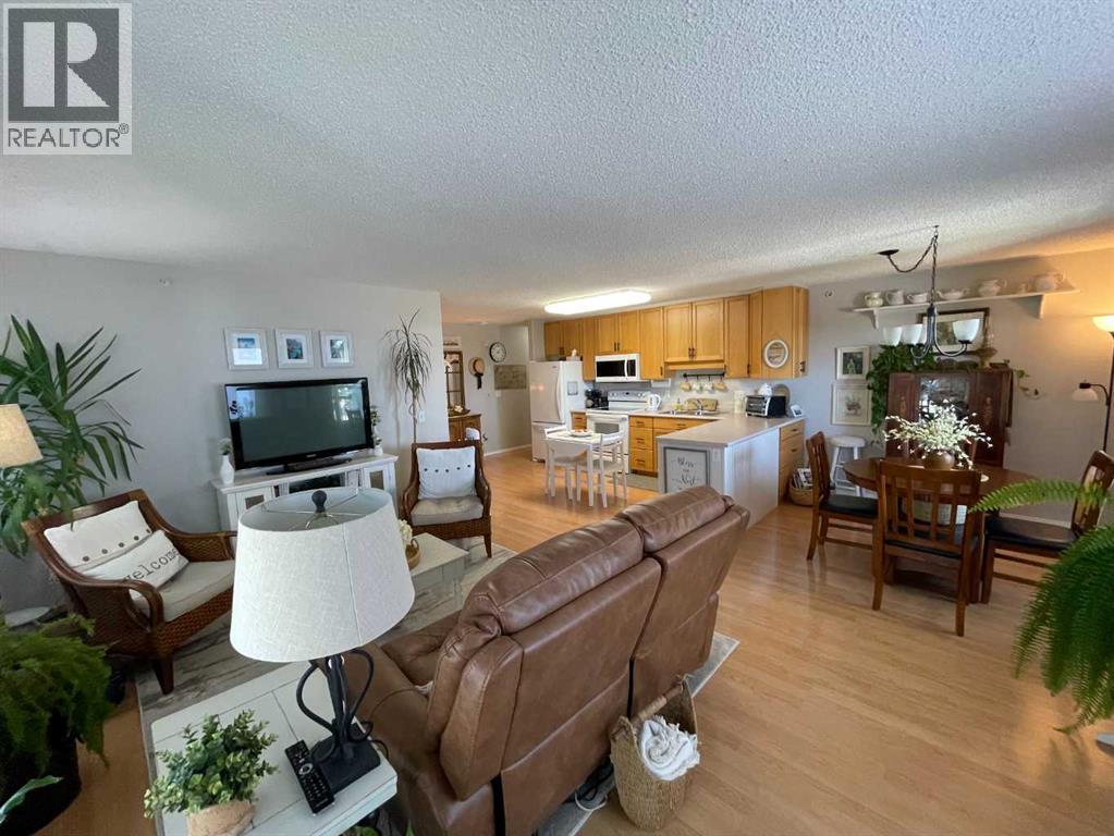 404, 1881 17 Street, Didsbury, Alberta  T0M 0W0 - Photo 12 - A2267256