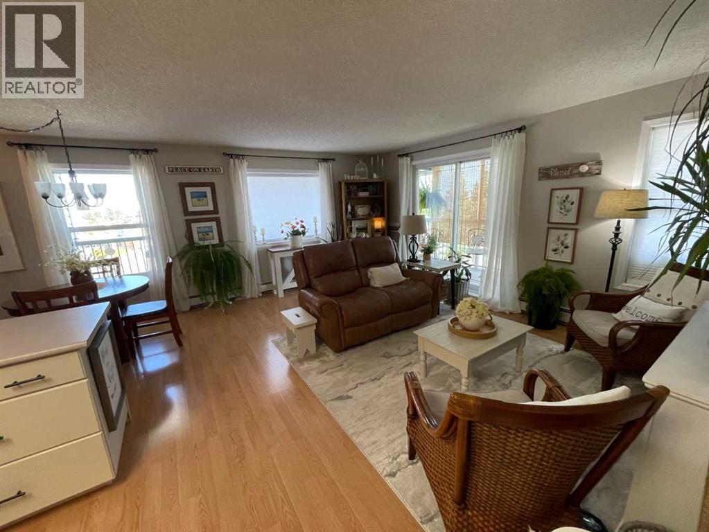 404, 1881 17 Street, Didsbury, Alberta  T0M 0W0 - Photo 11 - A2267256