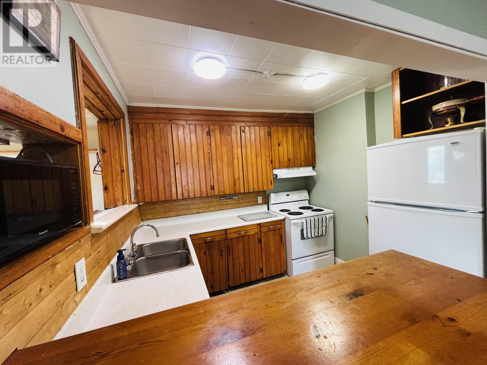 219 Fifth St N, Kenora, Ontario  P9N 2N8 - Photo 13 - TB253368