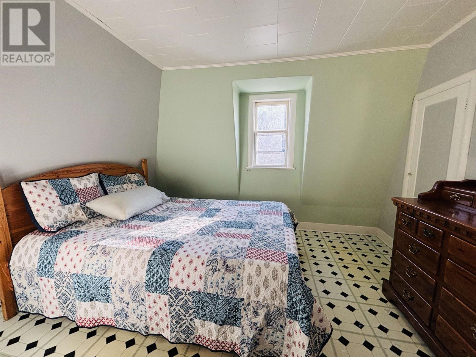 219 Fifth St N, Kenora, Ontario  P9N 2N8 - Photo 19 - TB253368