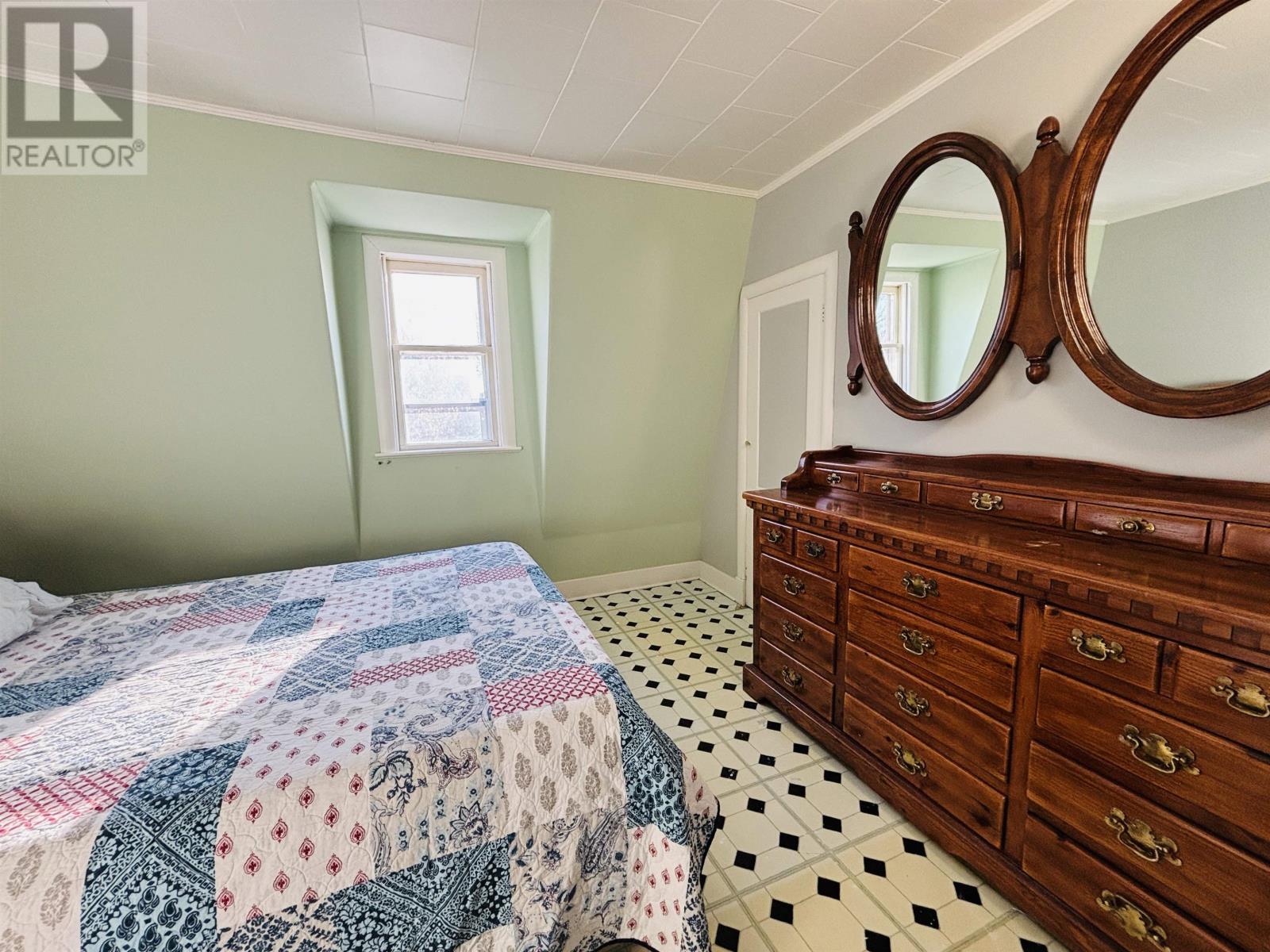 219 Fifth St N, Kenora, Ontario  P9N 2N8 - Photo 20 - TB253368