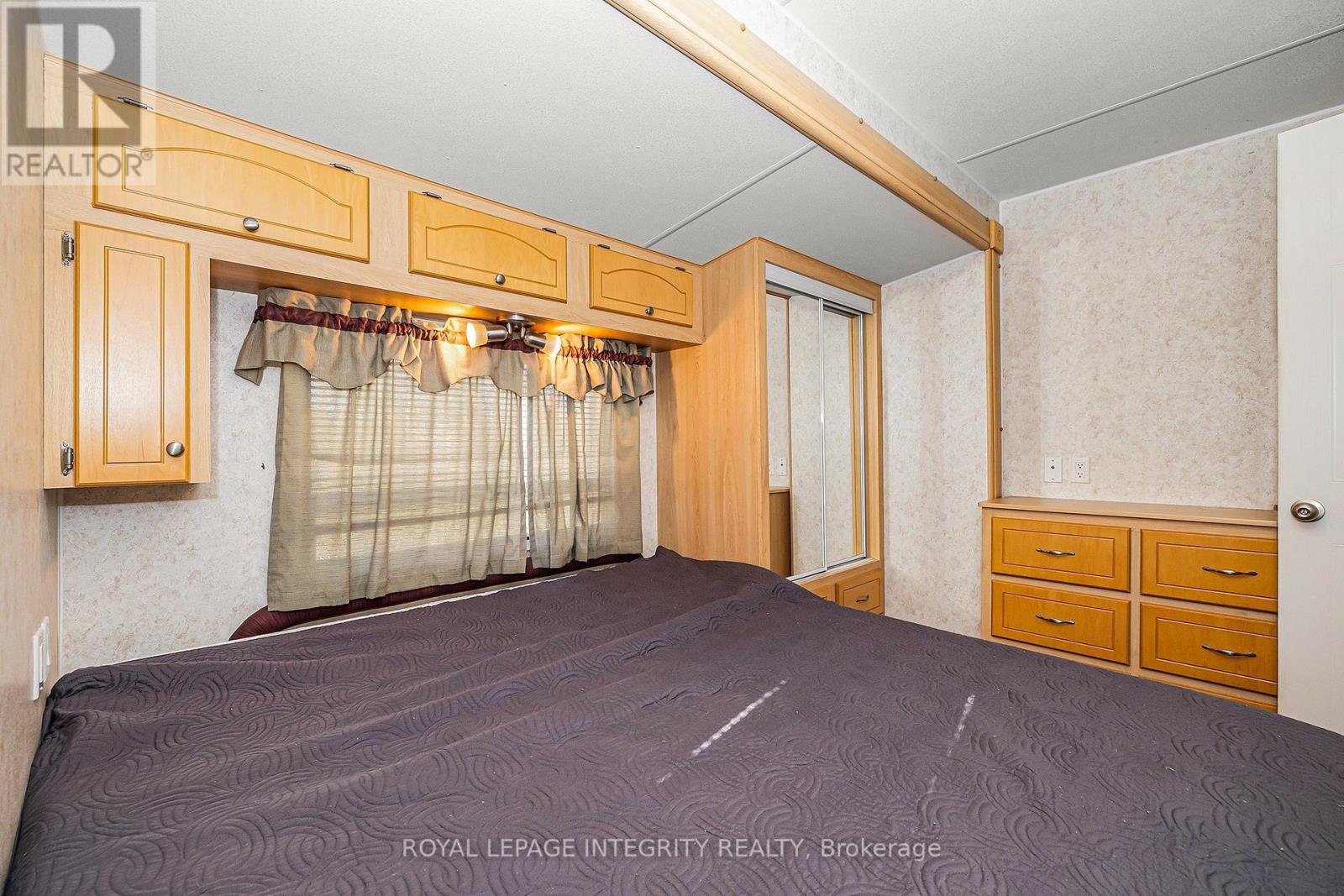 119 Forrest Drive, Drummond/north Elmsley, Ontario  K7H 3C8 - Photo 13 - X12493650