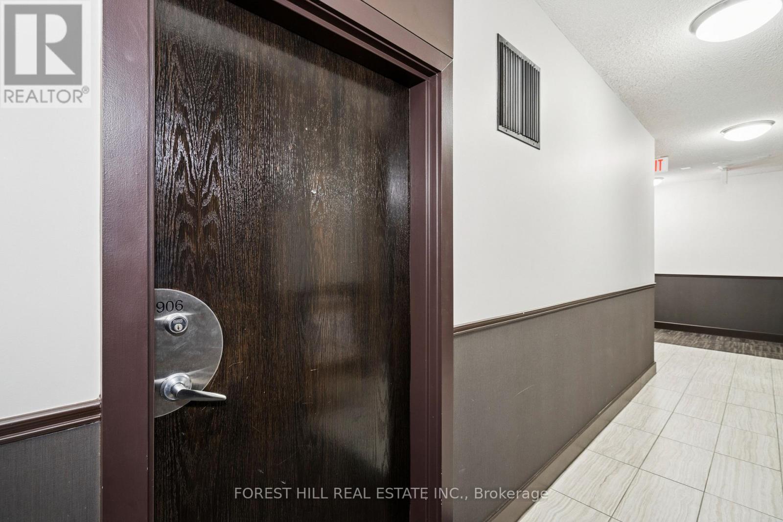 906 - 88 Palace Pier Court, Toronto, Ontario  M8V 4C2 - Photo 3 - W12493380