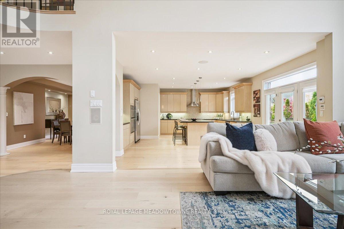 1468 Ferncrest Road, Oakville, Ontario  L6H 7W2 - Photo 15 - W12493390