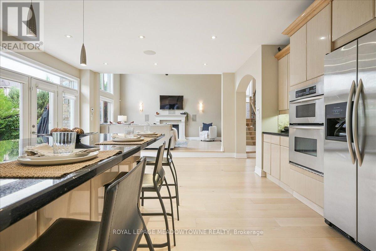 1468 Ferncrest Road, Oakville, Ontario  L6H 7W2 - Photo 22 - W12493390