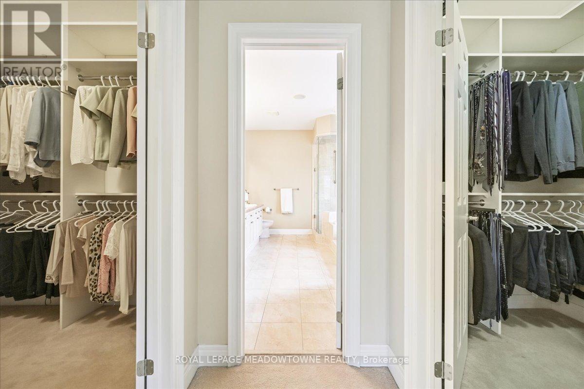 1468 Ferncrest Road, Oakville, Ontario  L6H 7W2 - Photo 27 - W12493390