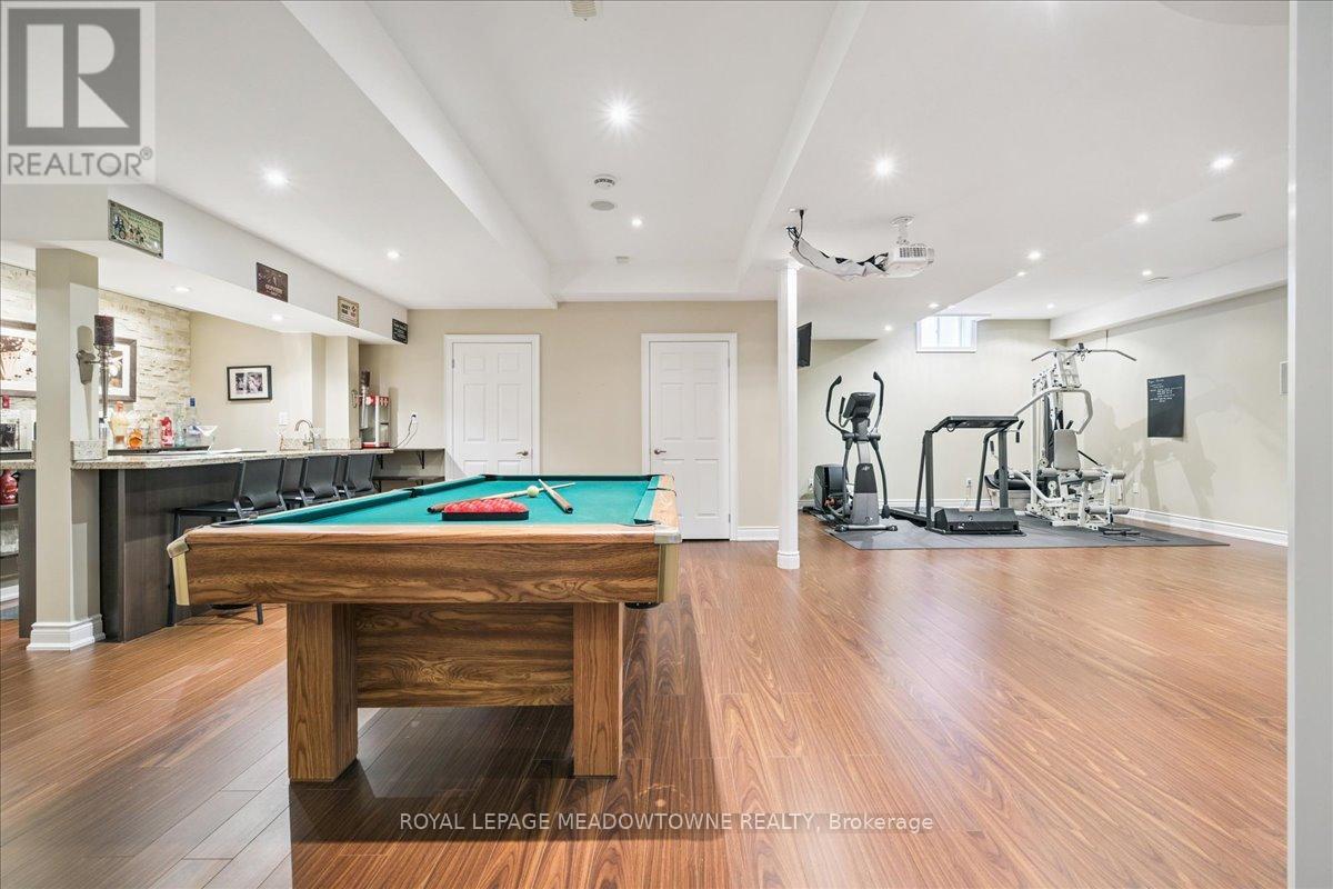 1468 Ferncrest Road, Oakville, Ontario  L6H 7W2 - Photo 37 - W12493390