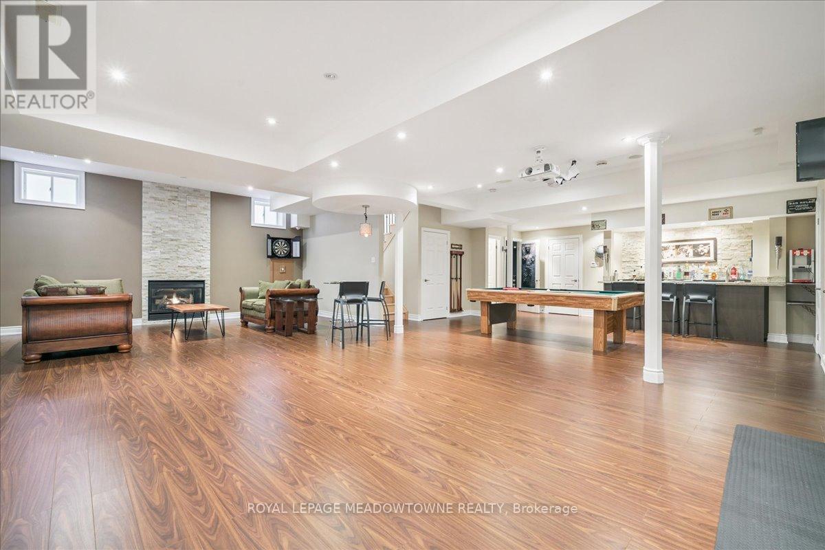 1468 Ferncrest Road, Oakville, Ontario  L6H 7W2 - Photo 40 - W12493390