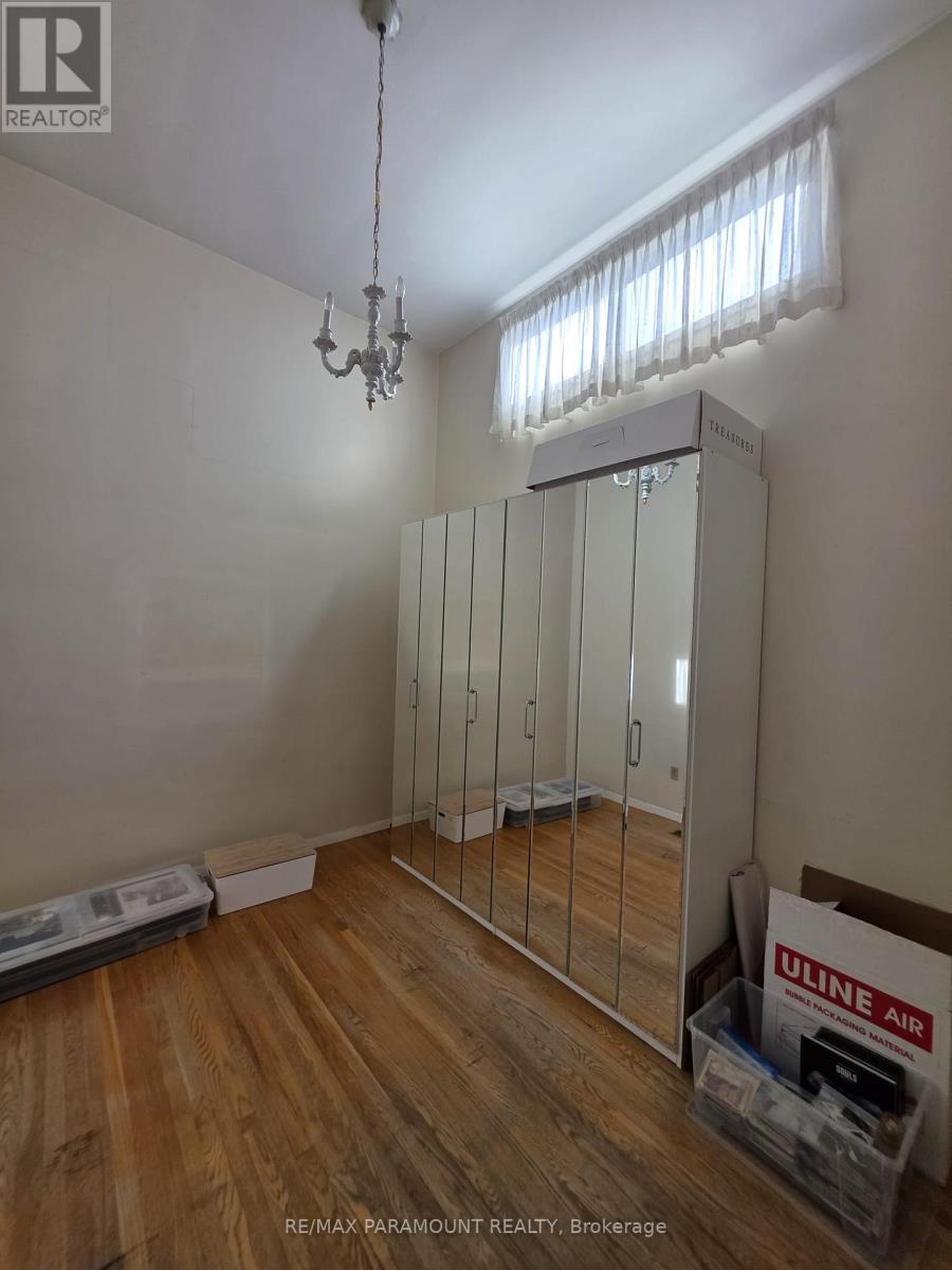 1674 St Clair Avenue W, Toronto, Ontario  M6N 1H8 - Photo 7 - W12493422