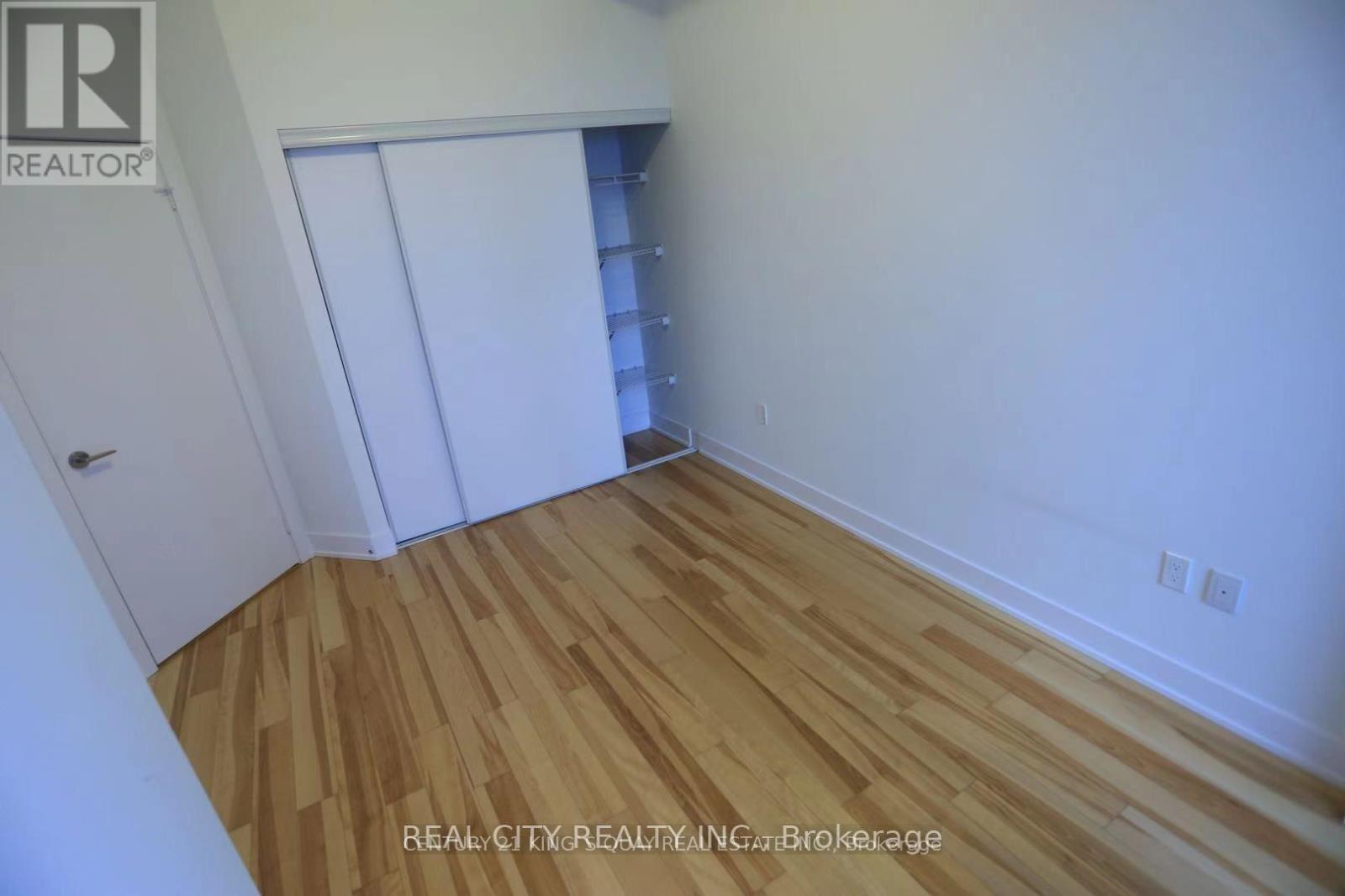 1117 - 30 Shore Breeze Drive, Toronto, Ontario  M8V 0J1 - Photo 8 - W12493462