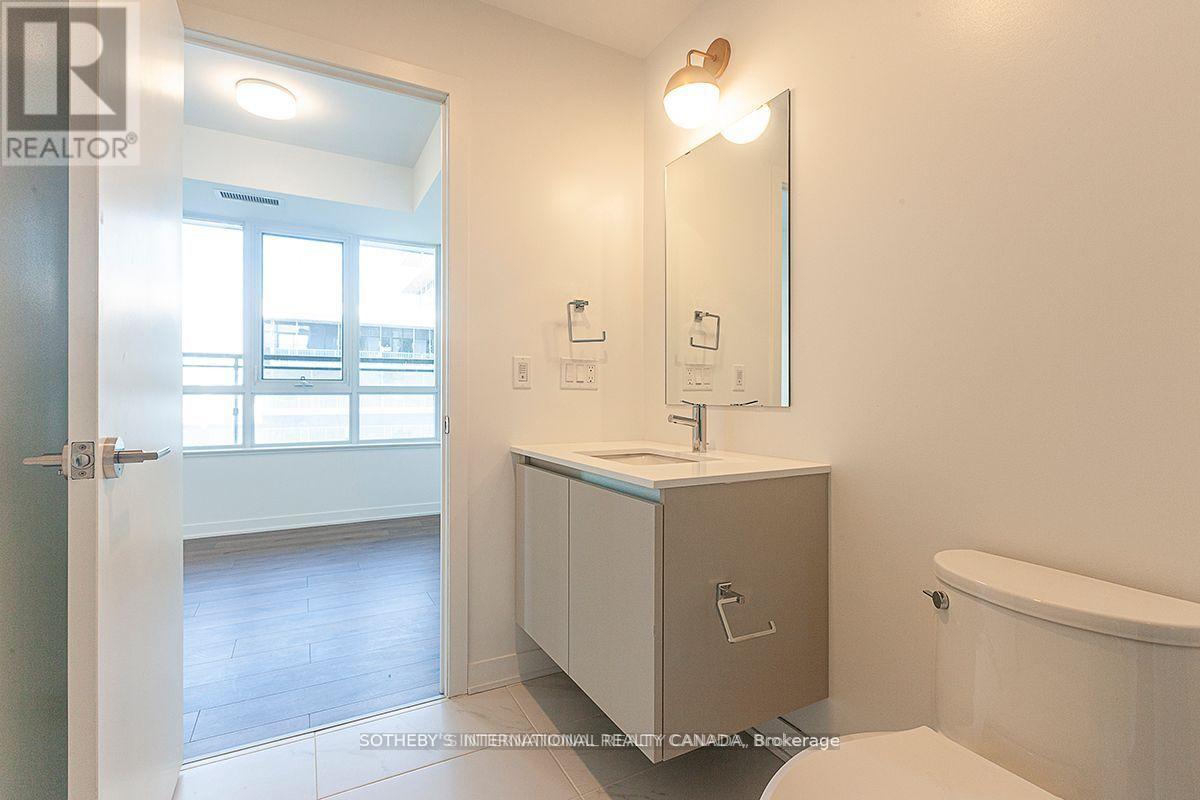 413 - 405 Dundas Street W, Oakville, Ontario  L6M 5P9 - Photo 19 - W12493502