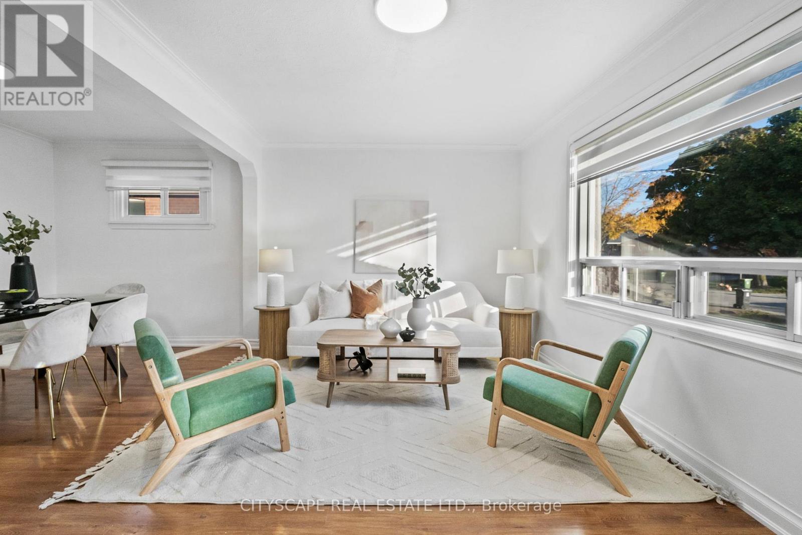 53 Warnica Avenue, Toronto, Ontario  M8Z 1Z6 - Photo 14 - W12493544