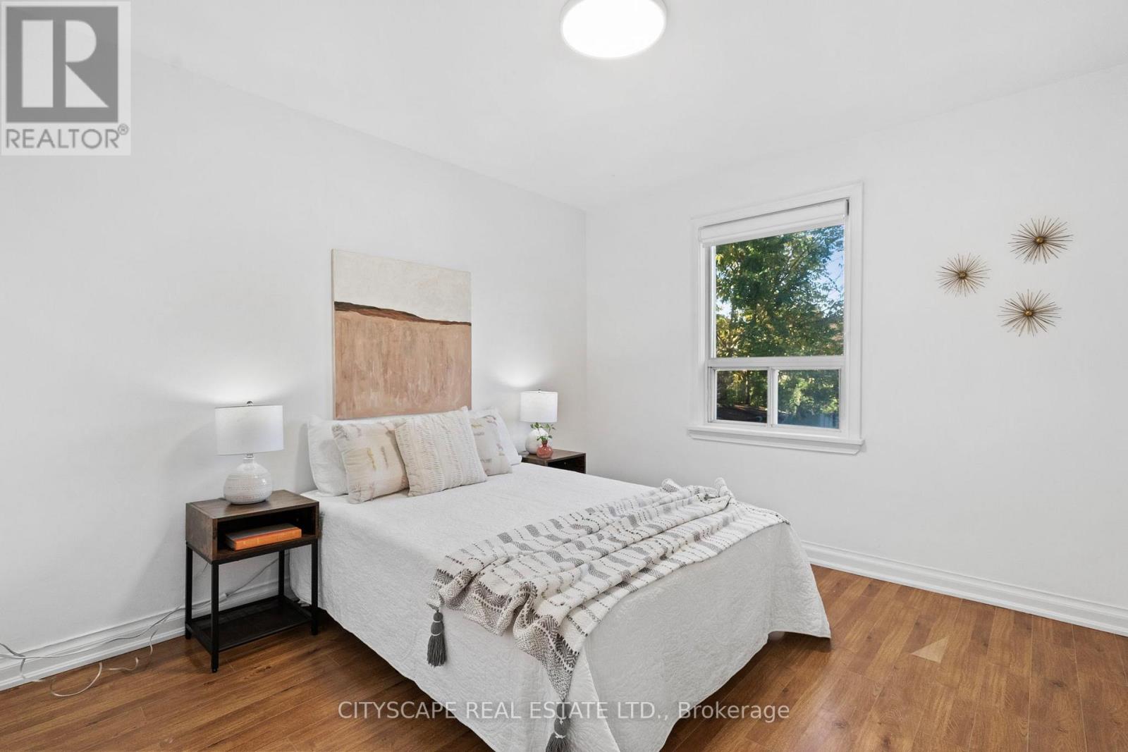 53 Warnica Avenue, Toronto, Ontario  M8Z 1Z6 - Photo 22 - W12493544