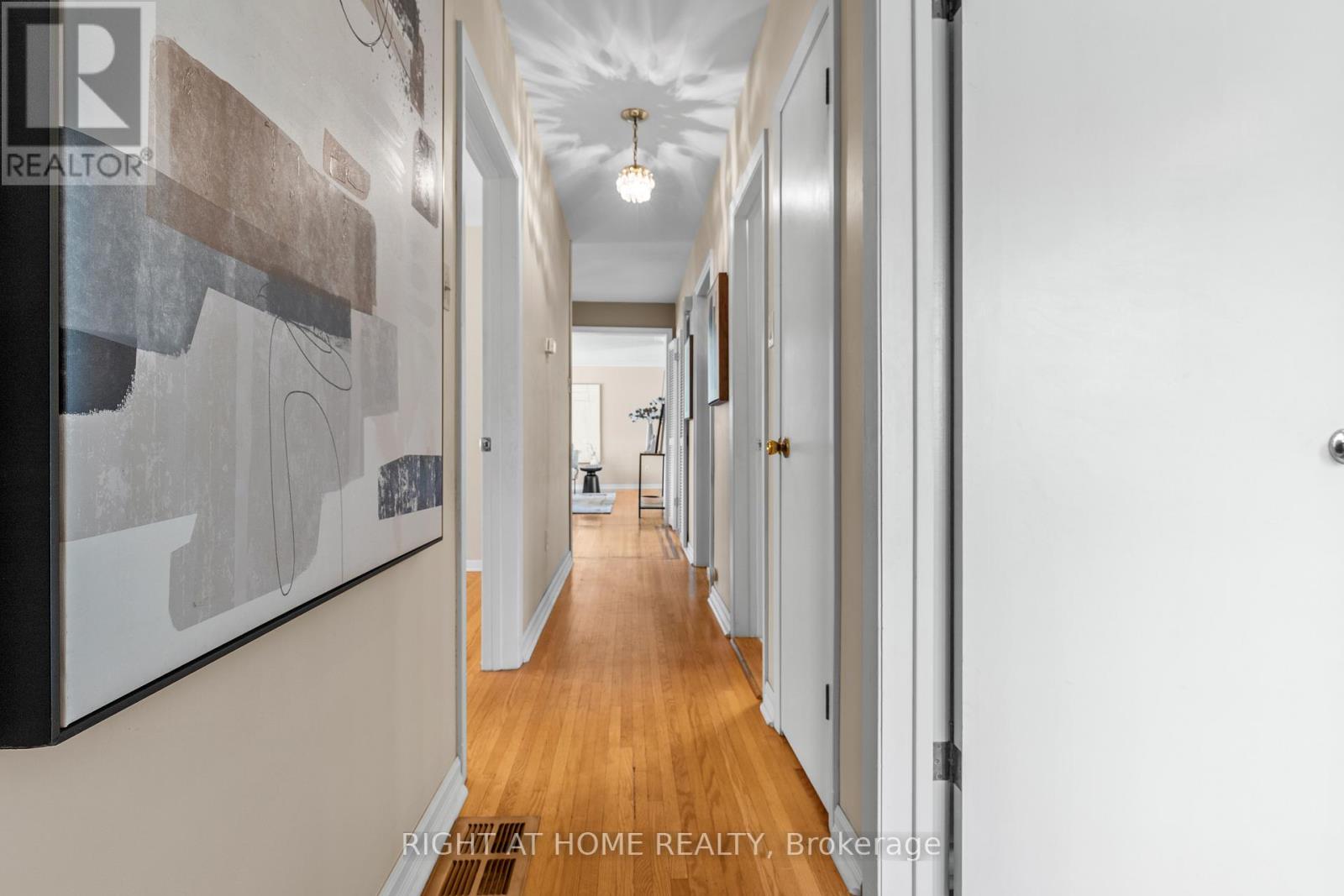 690 The West Mall W, Toronto, Ontario  M9C 1H3 - Photo 15 - W12493550