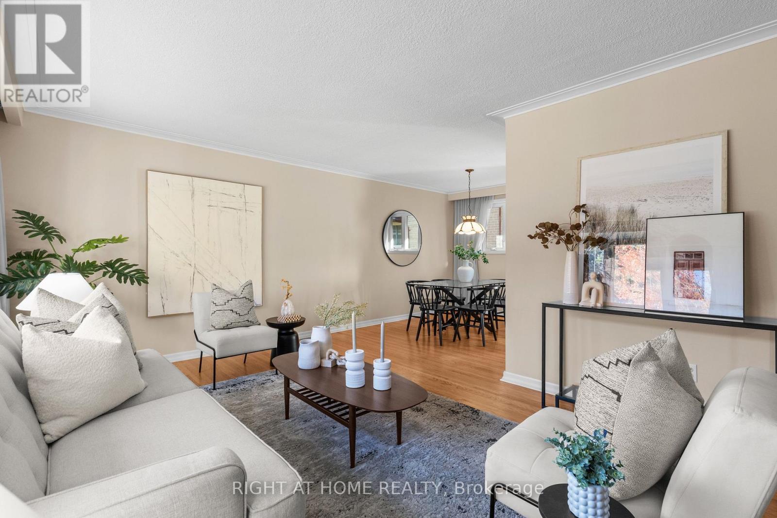 690 The West Mall W, Toronto, Ontario  M9C 1H3 - Photo 7 - W12493550