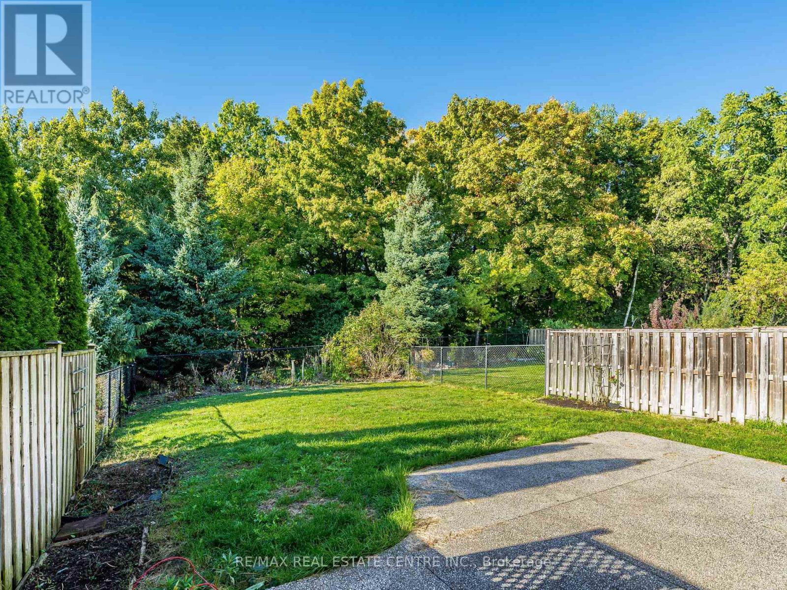 1581 Portsmouth Place, Mississauga, Ontario  L5M 7W2 - Photo 39 - W12493568