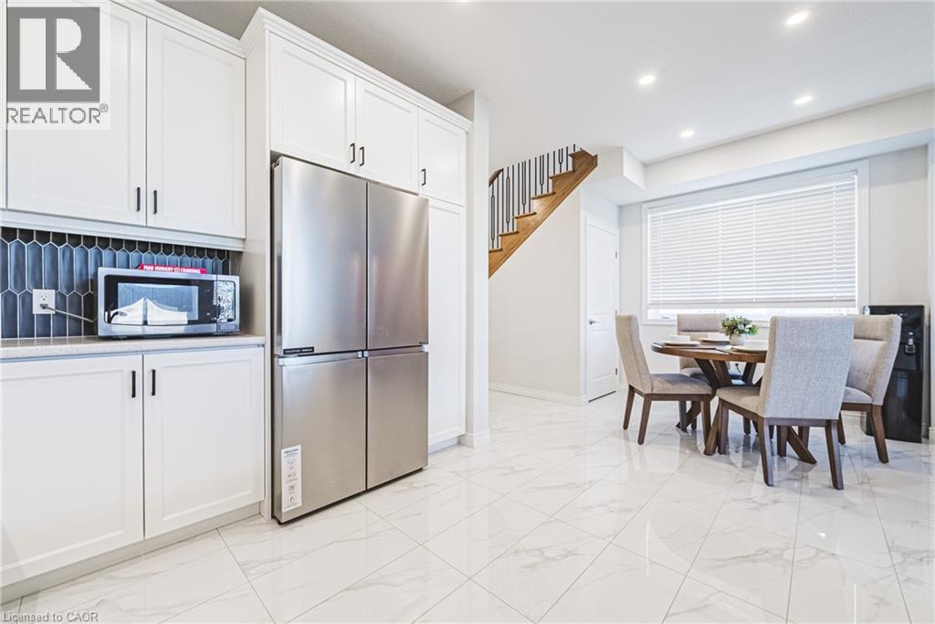 21 Zoe Lane, Binbrook, Ontario  L0R 1C0 - Photo 10 - 40784260