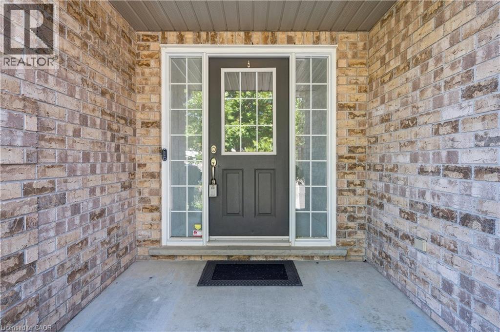 867 Creekside Drive, Waterloo, Ontario  N2V 2S7 - Photo 6 - 40767169