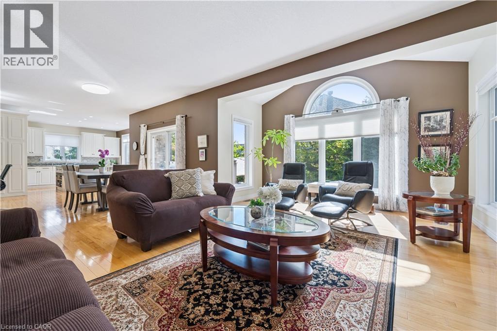 867 Creekside Drive, Waterloo, Ontario  N2V 2S7 - Photo 11 - 40767169