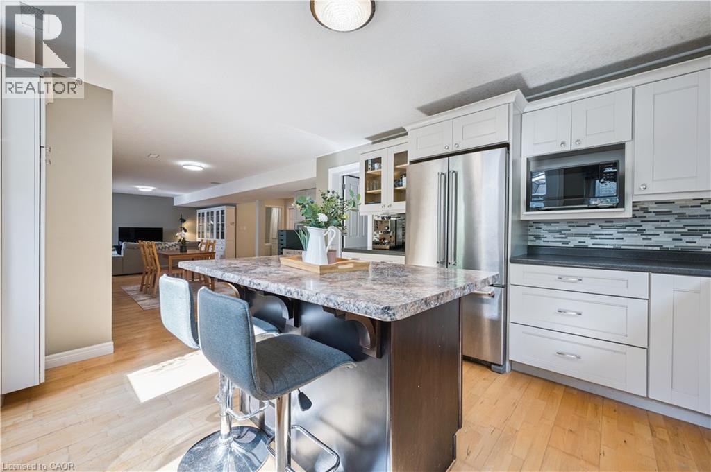 867 Creekside Drive, Waterloo, Ontario  N2V 2S7 - Photo 29 - 40767169