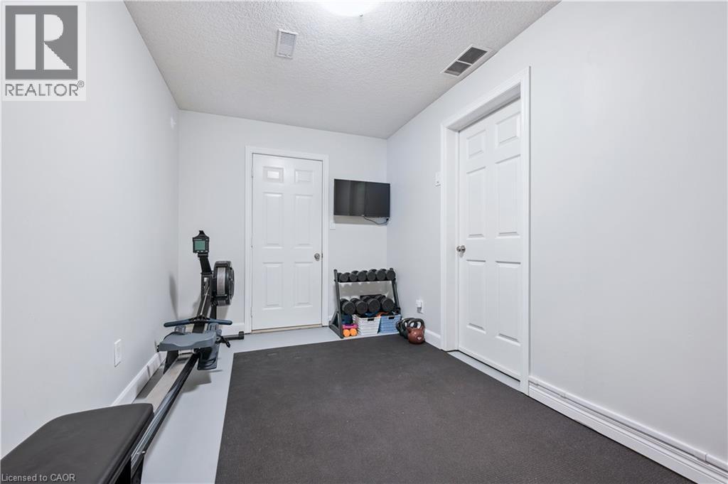 867 Creekside Drive, Waterloo, Ontario  N2V 2S7 - Photo 35 - 40767169