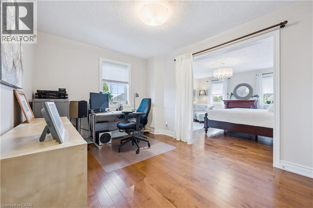 867 Creekside Drive, Waterloo, Ontario  N2V 2S7 - Photo 24 - 40767169