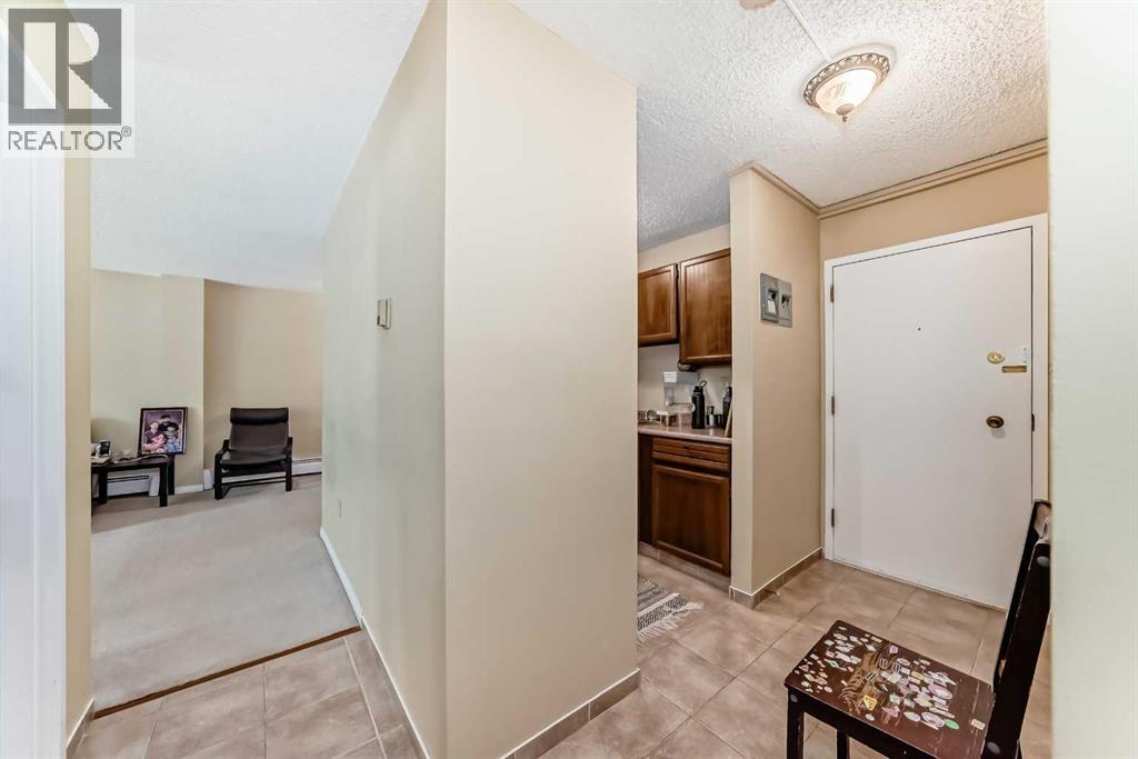 313, 816 89 Avenue Sw, Calgary, Alberta T2V 4N8 - Photo 11 - A2234829