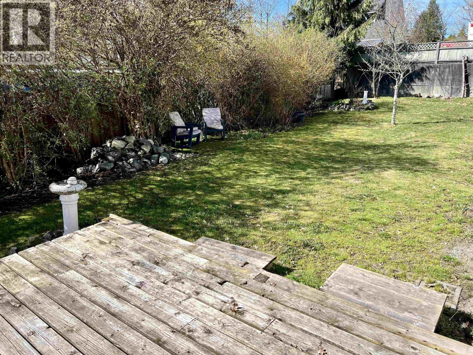 747 Cascade Crescent, Gibsons, British Columbia  V0N 1V9 - Photo 9 - R2948835