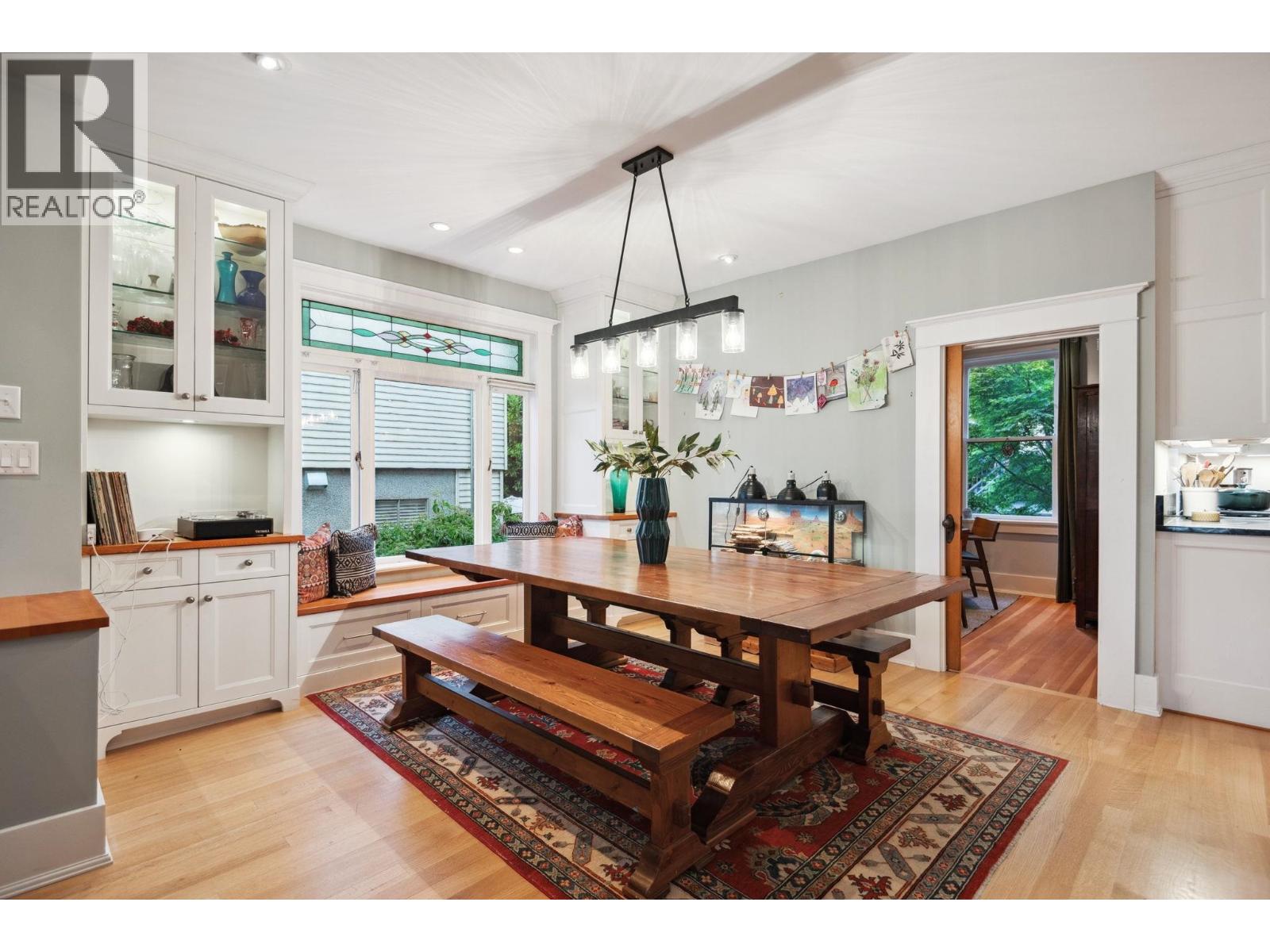 346 E 5th Street, North Vancouver, British Columbia  V7L 1L9 - Photo 11 - R3063436