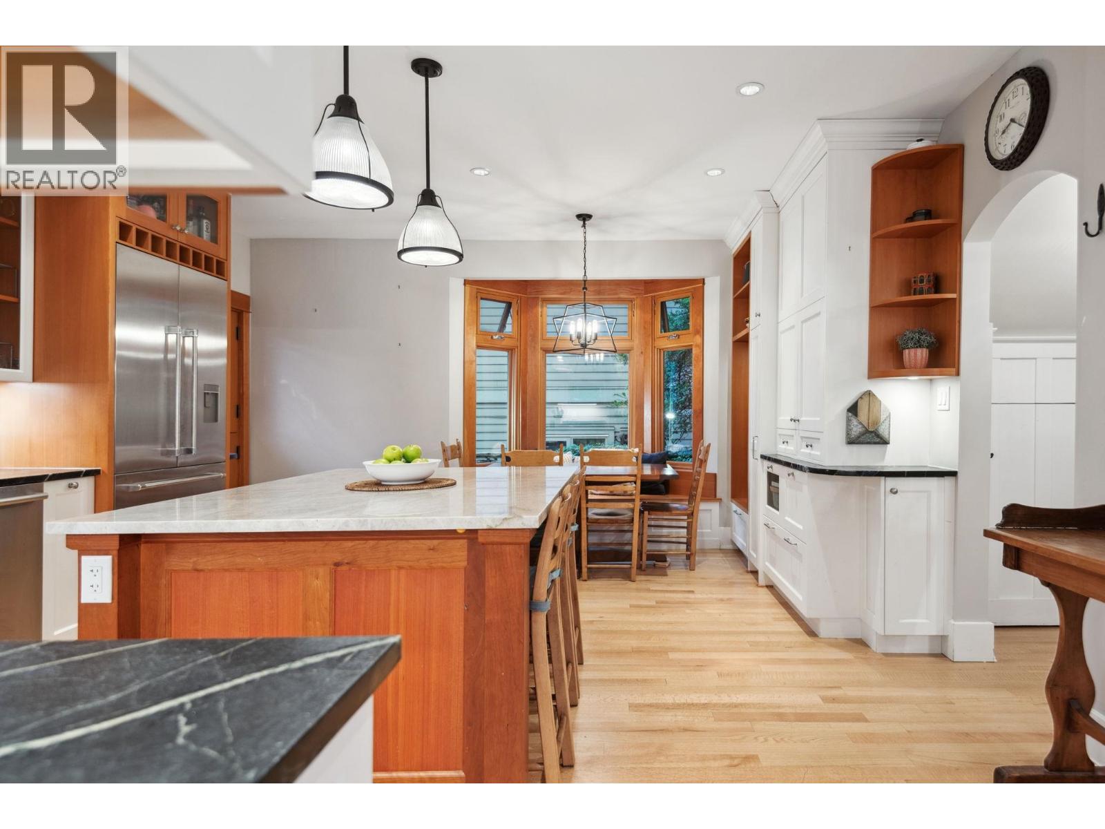 346 E 5th Street, North Vancouver, British Columbia  V7L 1L9 - Photo 17 - R3063436