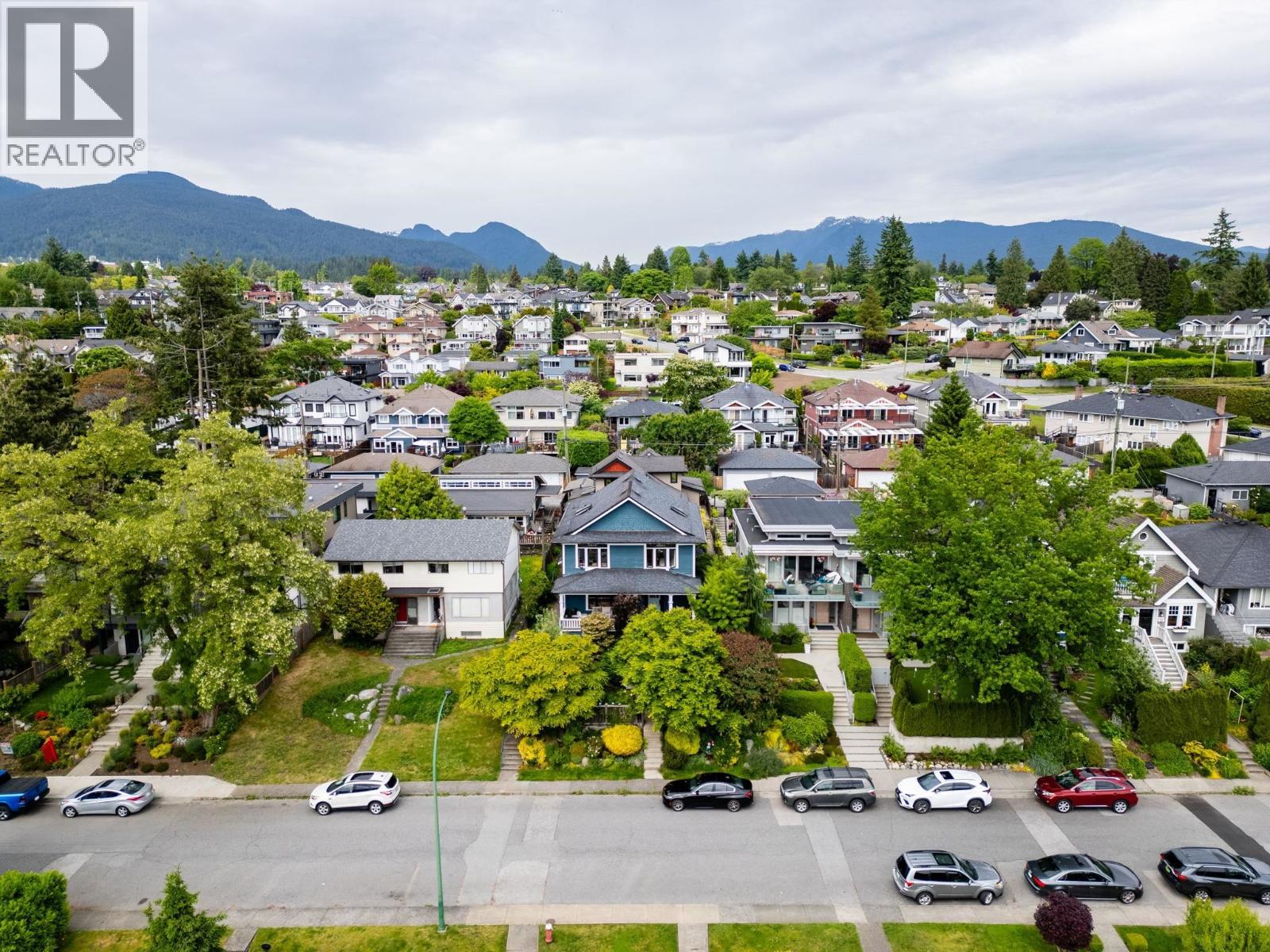 346 E 5th Street, North Vancouver, British Columbia  V7L 1L9 - Photo 30 - R3063436