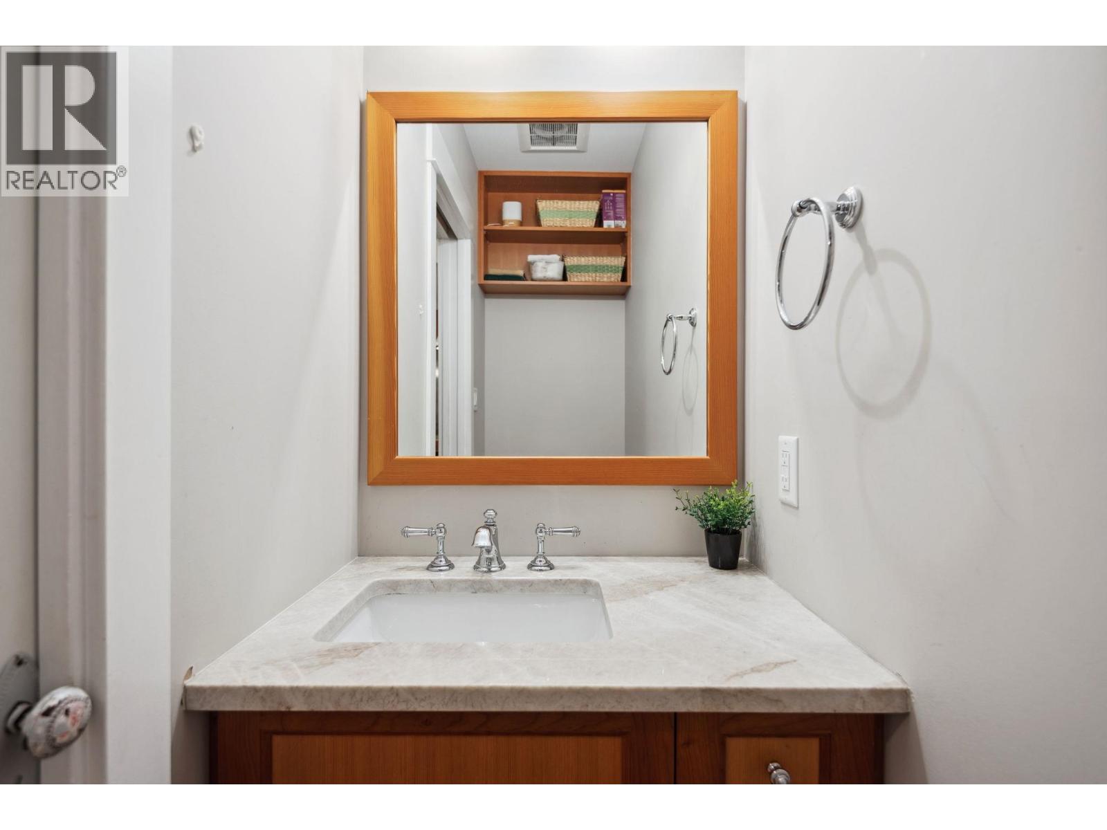 346 E 5th Street, North Vancouver, British Columbia  V7L 1L9 - Photo 32 - R3063436