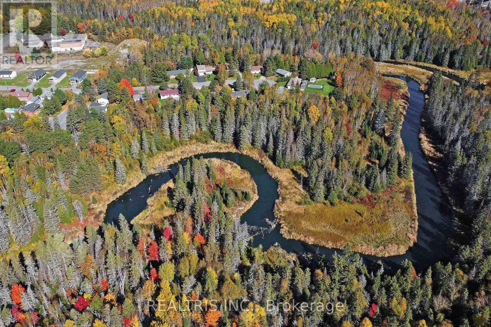 148 Patricia Street, Sudbury Remote Area, Ontario  P3Y 1A1 - Photo 38 - X12493414