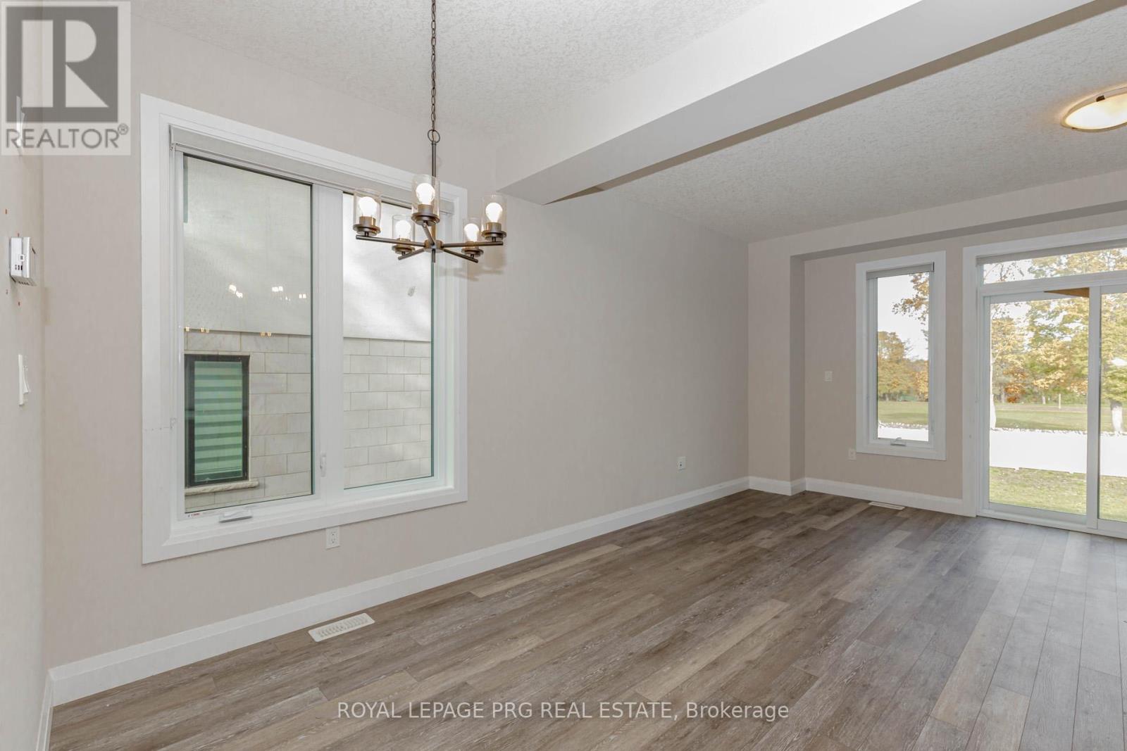 6 - 143 Elgin Street S, Cambridge, Ontario  N1R 0E1 - Photo 13 - X12493434