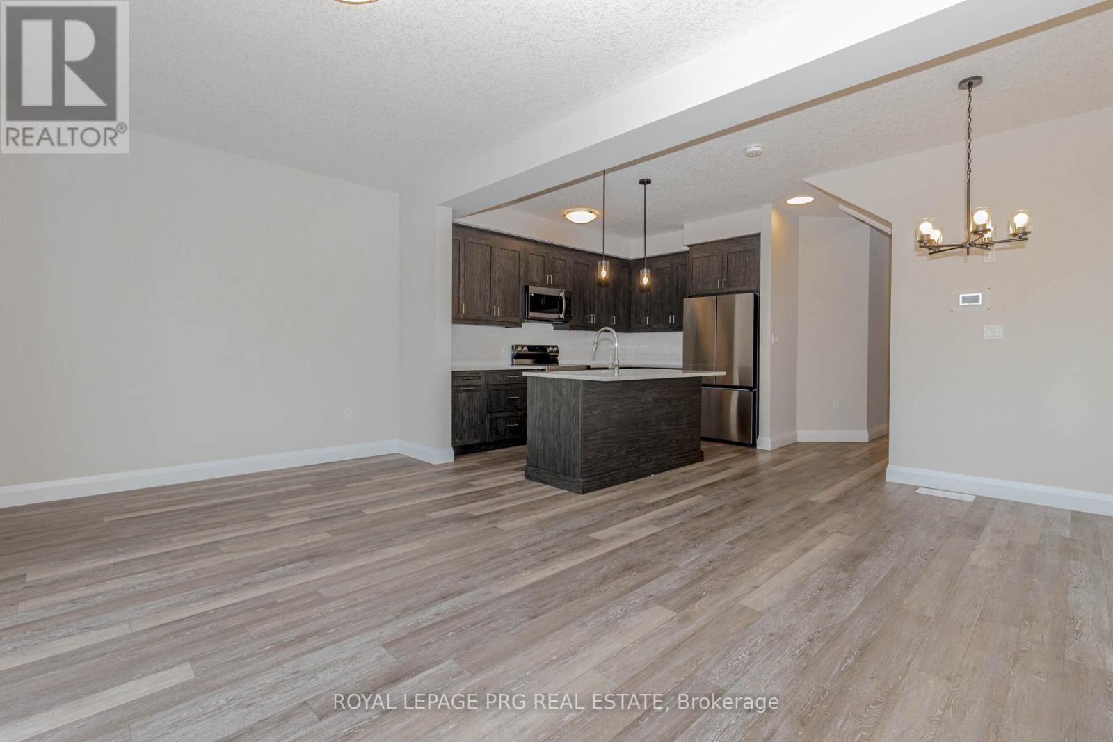 6 - 143 Elgin Street S, Cambridge, Ontario  N1R 0E1 - Photo 15 - X12493434