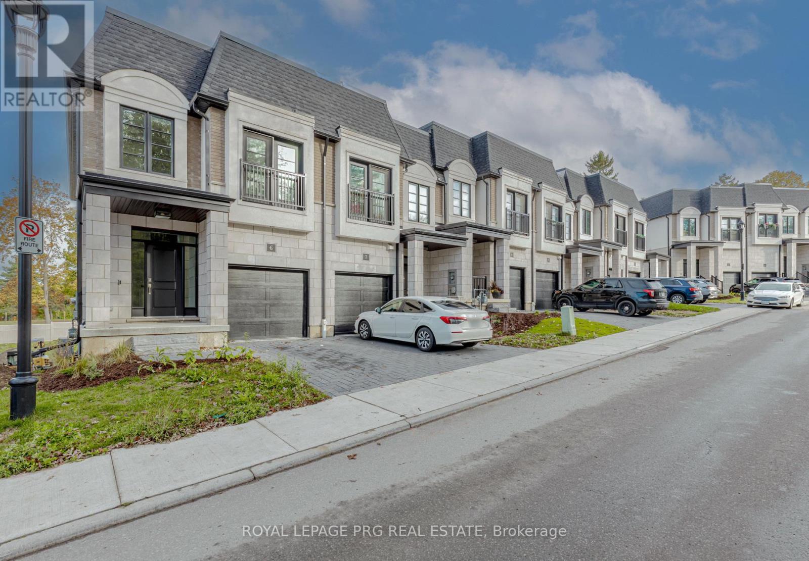 6 - 143 Elgin Street S, Cambridge, Ontario  N1R 0E1 - Photo 3 - X12493434