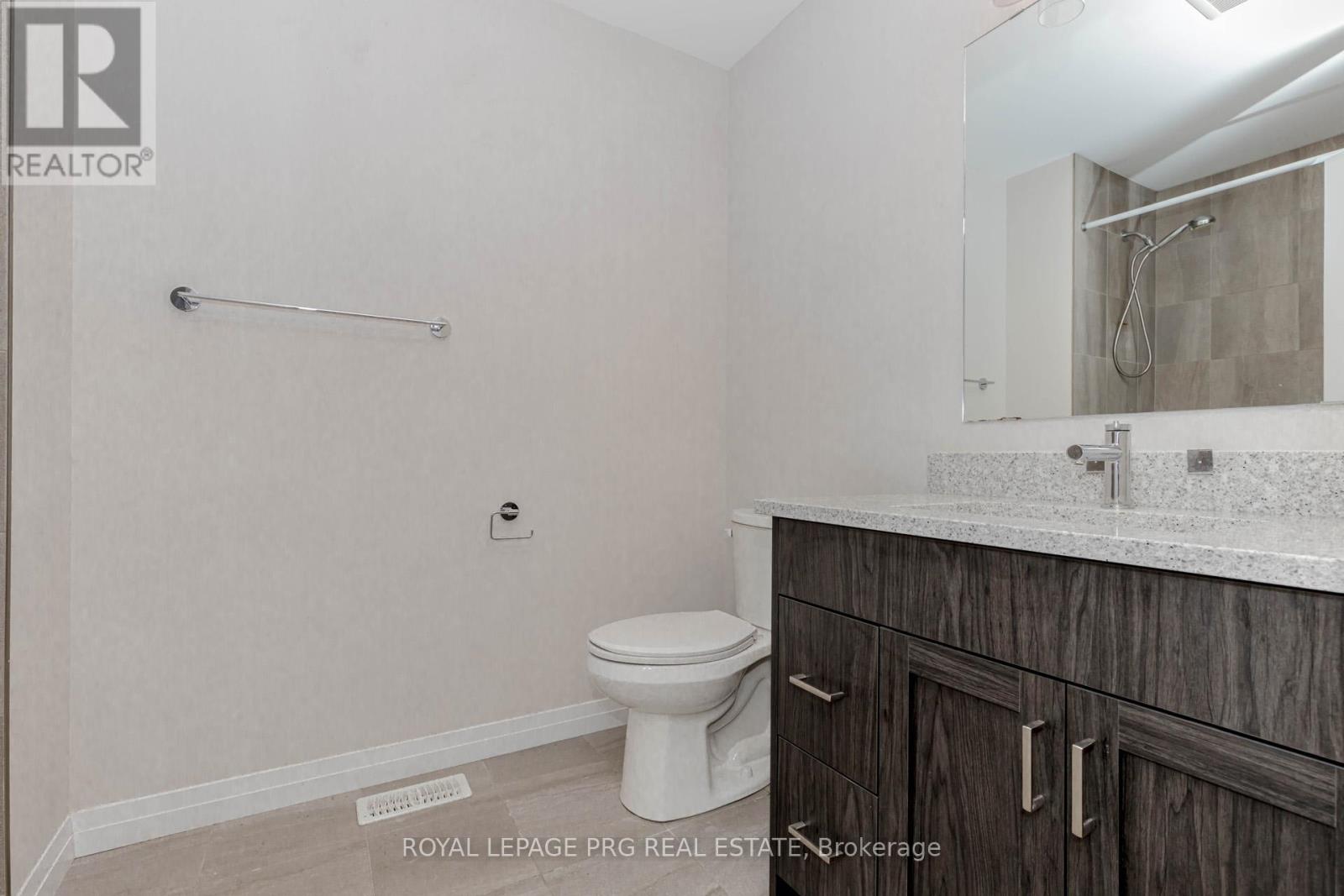 6 - 143 Elgin Street S, Cambridge, Ontario  N1R 0E1 - Photo 33 - X12493434