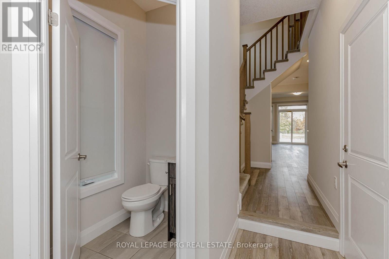 6 - 143 Elgin Street S, Cambridge, Ontario  N1R 0E1 - Photo 4 - X12493434