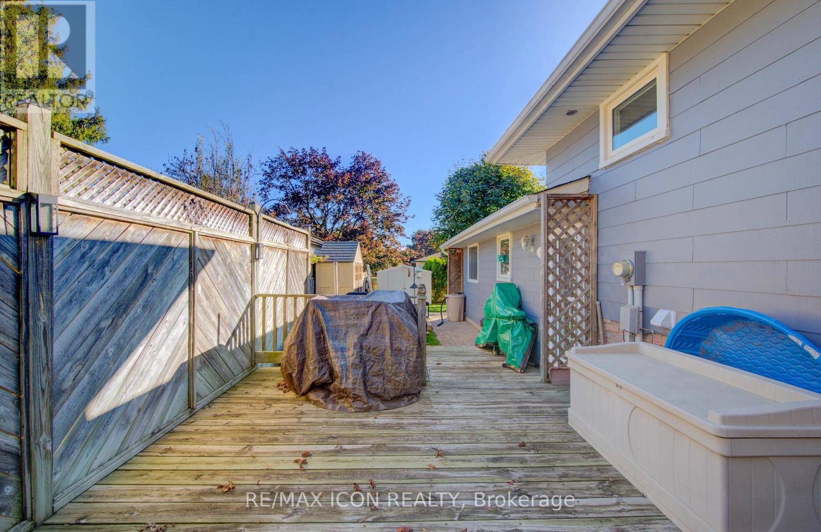 55 Gracefield Crescent, Kitchener, Ontario  N2E 1R8 - Photo 42 - X12493460