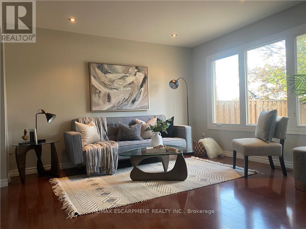 3 - 1025 Upper Gage Avenue, Hamilton, Ontario  L8V 4L2 - Photo 6 - X12493464