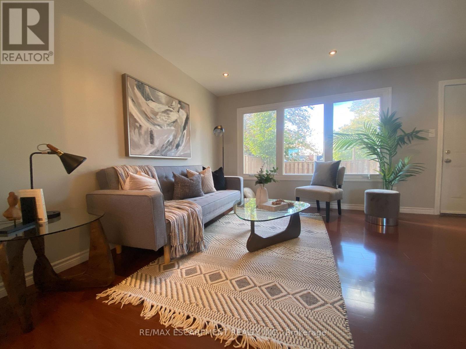 3 - 1025 Upper Gage Avenue, Hamilton, Ontario  L8V 4L2 - Photo 7 - X12493464