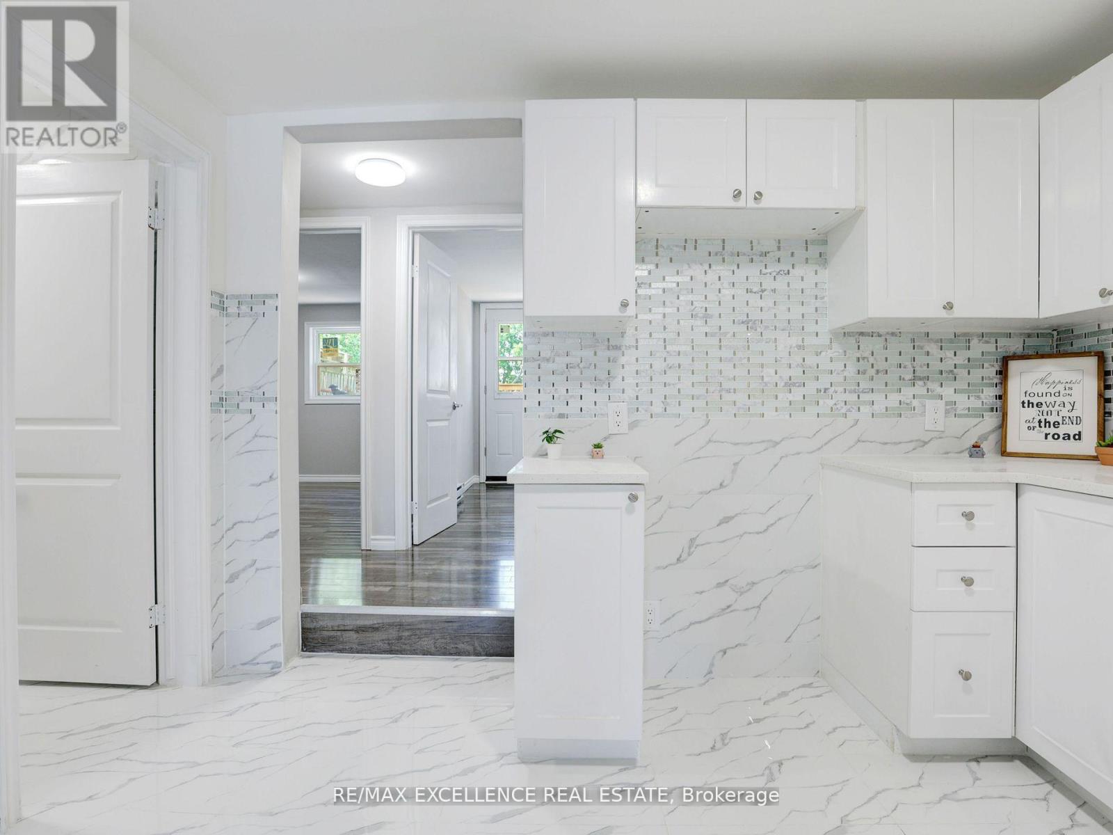 79 Sunnyhill Road, Cambridge, Ontario  N3C 1J6 - Photo 9 - X12493472