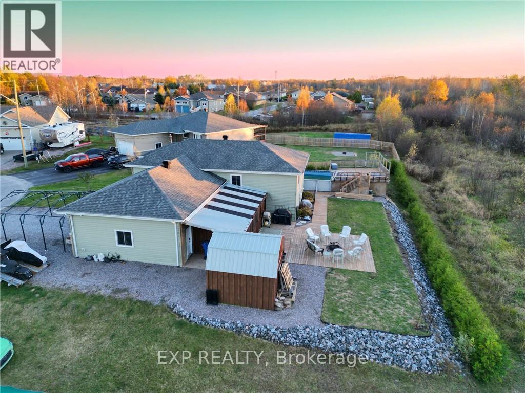 17 Balsam Court, West Nipissing, Ontario  P2B 0B7 - Photo 4 - X12493564