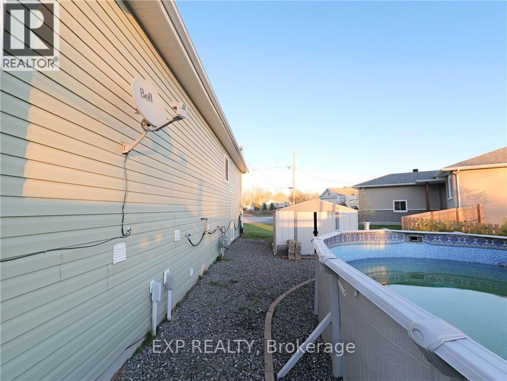 17 Balsam Court, West Nipissing, Ontario  P2B 0B7 - Photo 41 - X12493564