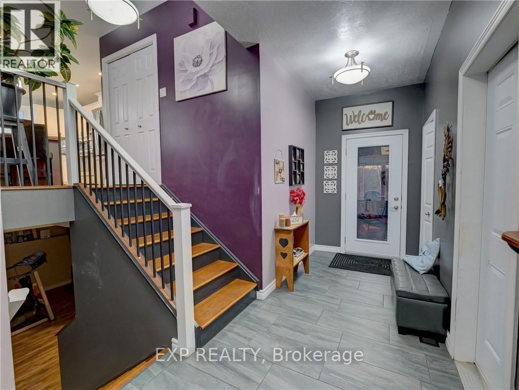 17 Balsam Court, West Nipissing, Ontario  P2B 0B7 - Photo 8 - X12493564