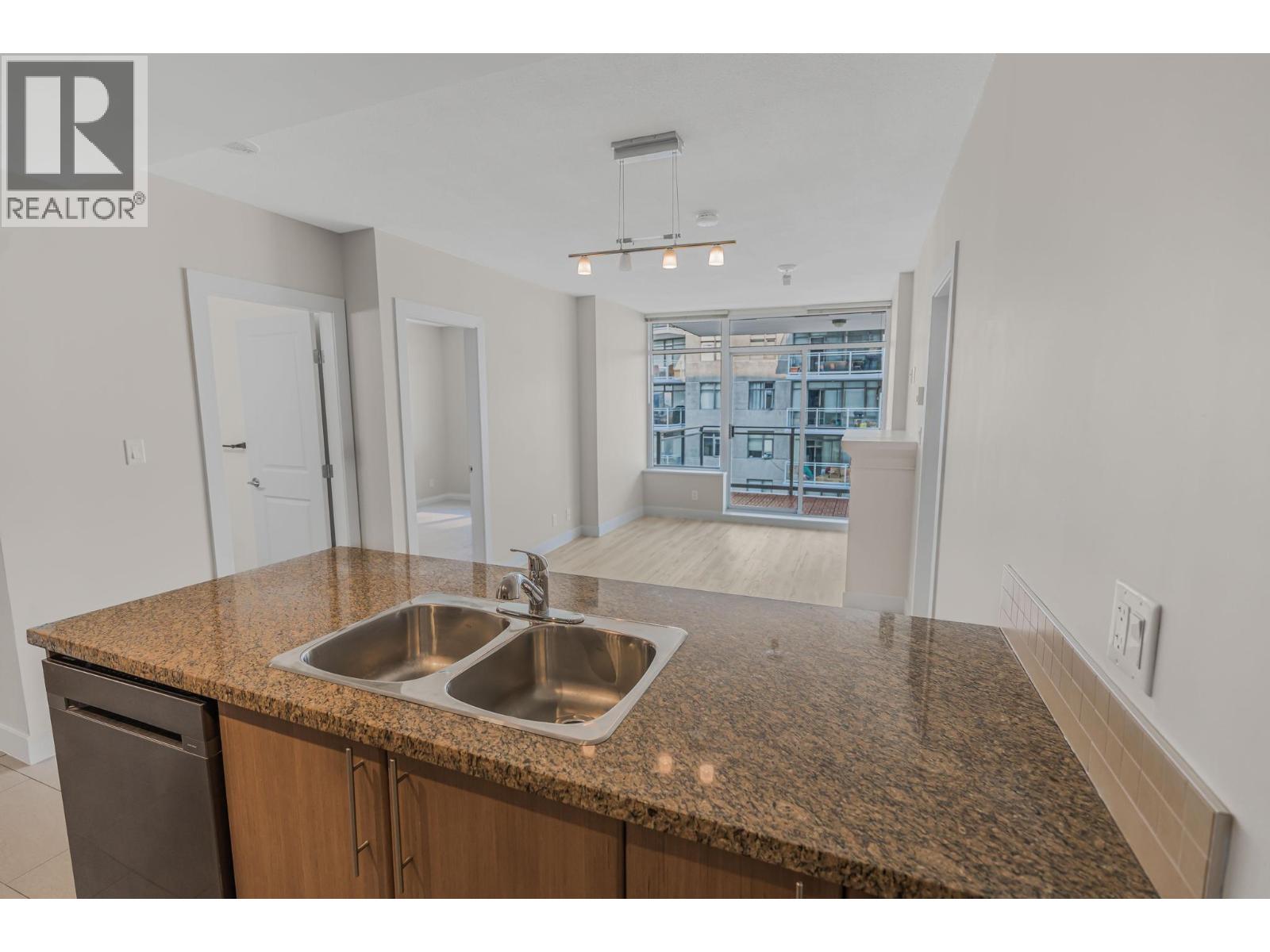 2605 898 Carnarvon Street, New Westminster, British Columbia  V3M 0C3 - Photo 17 - R3063219