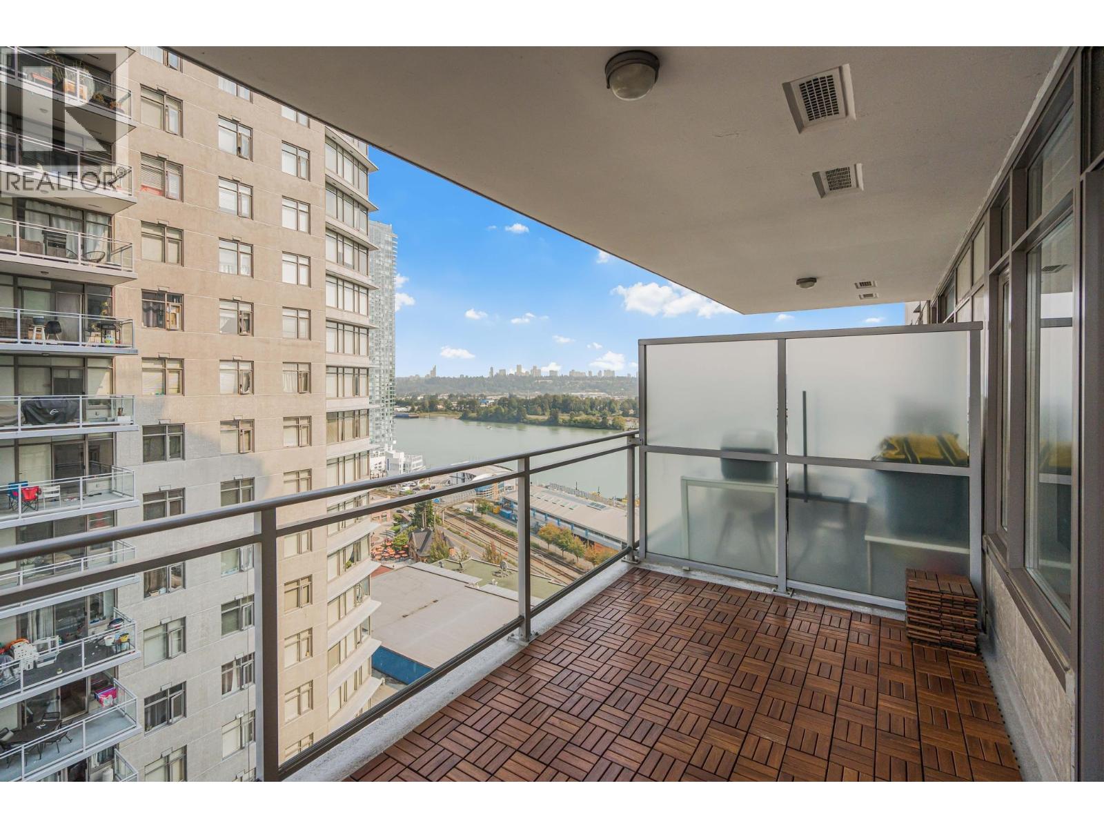 2605 898 Carnarvon Street, New Westminster, British Columbia  V3M 0C3 - Photo 18 - R3063219