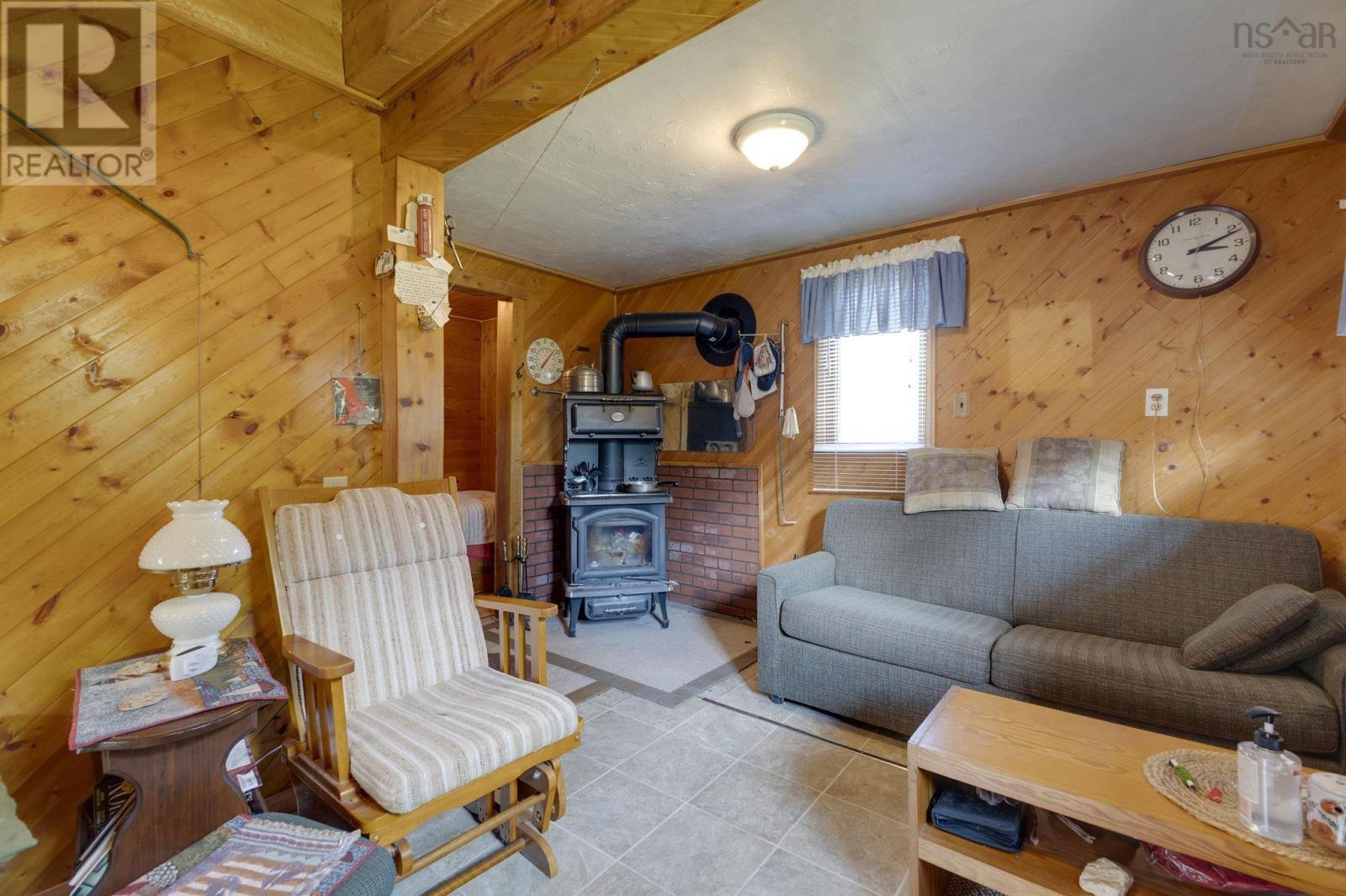 81 Swinimer Road, Dean, Nova Scotia  B0N 2M0 - Photo 8 - 202523742