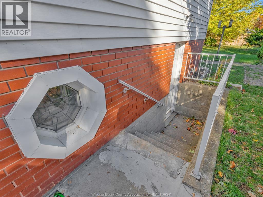 338 Carling Crescent, Windsor, Ontario  N8S 3X8 - Photo 30 - 25027559